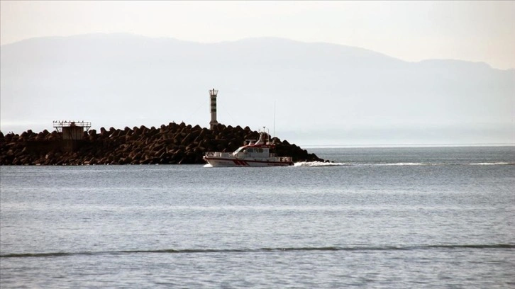 Zonguldak'ta fırtınada batan geminin kayıp 7 personeli 49 gündür aranıyor