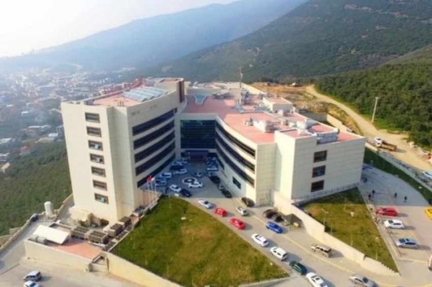 Gemlik Devlet Hastanesi'nde 80 kişi zehirlendi