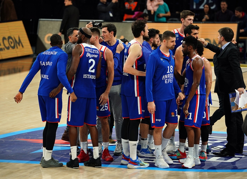 Anadolu Efes, Kızılyıldız'a konuk olacak