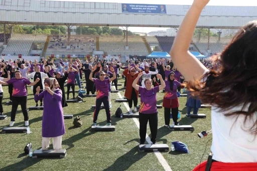 1 milyon 200 bin kişiye spordan sağlığa, eğitimden kültürel etkinliklere kadar hizmet
