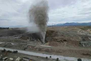 12 gündür korku salan sondaj taş fırlatmaya başladı
