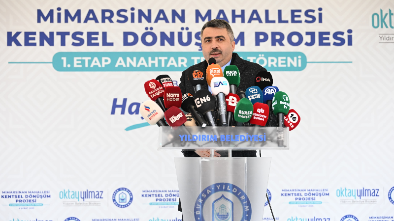 Başkan Yılmaz: 'Binaları değil şehri dönüştürüyoruz'