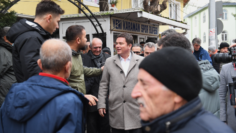 Başkan Erkan Aydın vatandaşların taleplerini dinledi