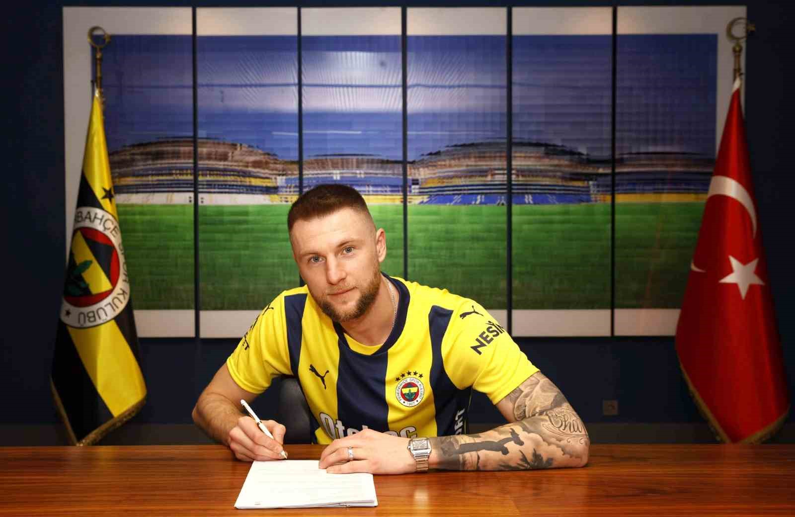 Fenerbahçe, Milan Skriniar’ı kiralık olarak kadrosuna kattı
