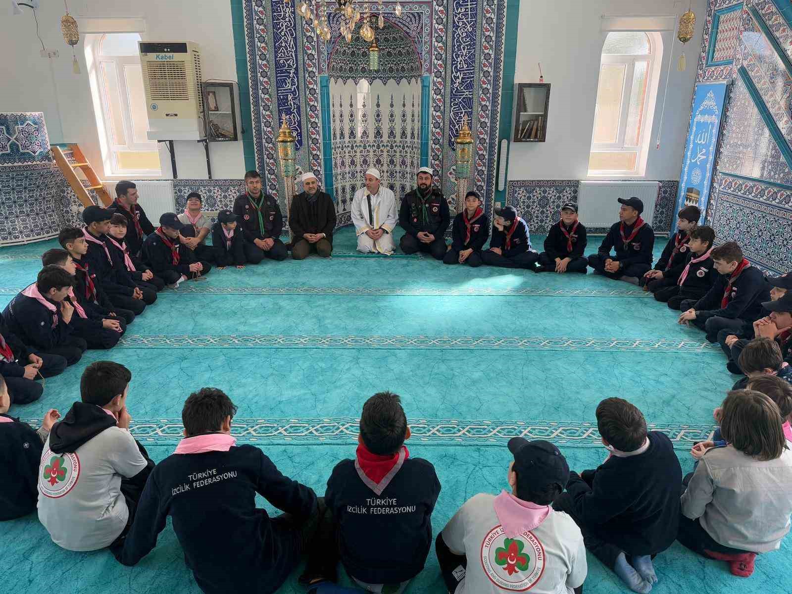 Kütahya’da izcilik kampı düzenlendi
