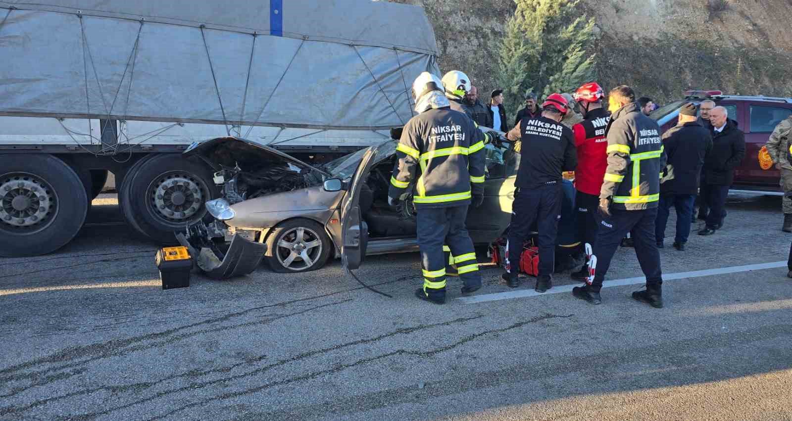 Tokat’taki tır kazasında yaralanmıştı, 26 günlük yaşam mücadelesini kaybetti
