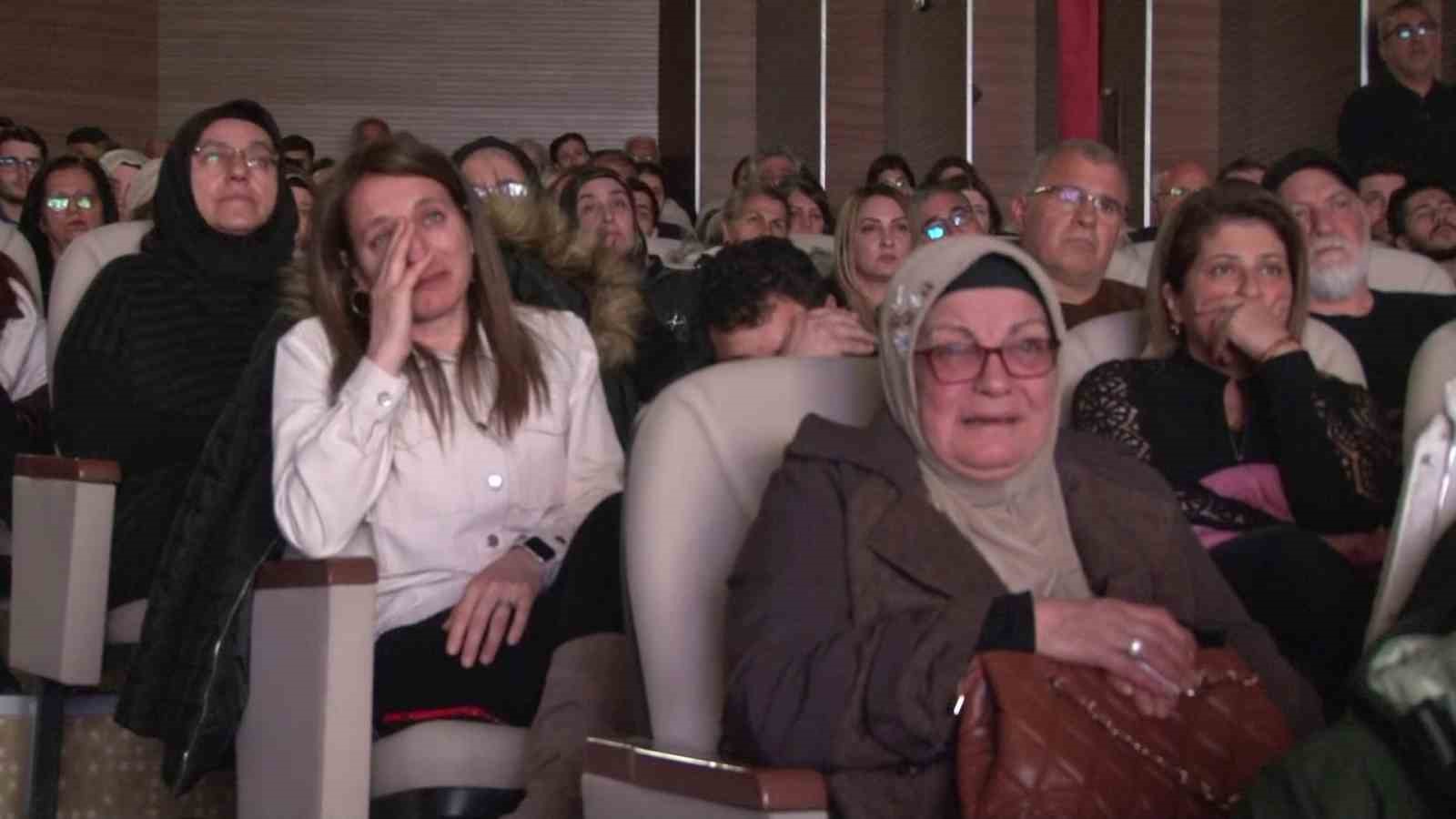 "04.17 Belgesel Film" galasında duygu dolu anlar yaşandı
