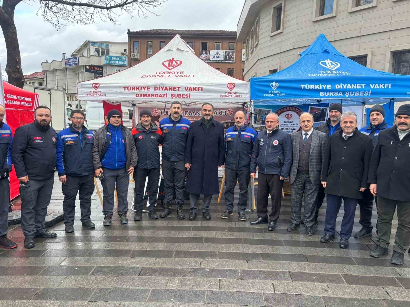 TDV Bursa Osmangazi Arama Kurtarma Ekibi, sessiz yürüyüşte yerini aldı