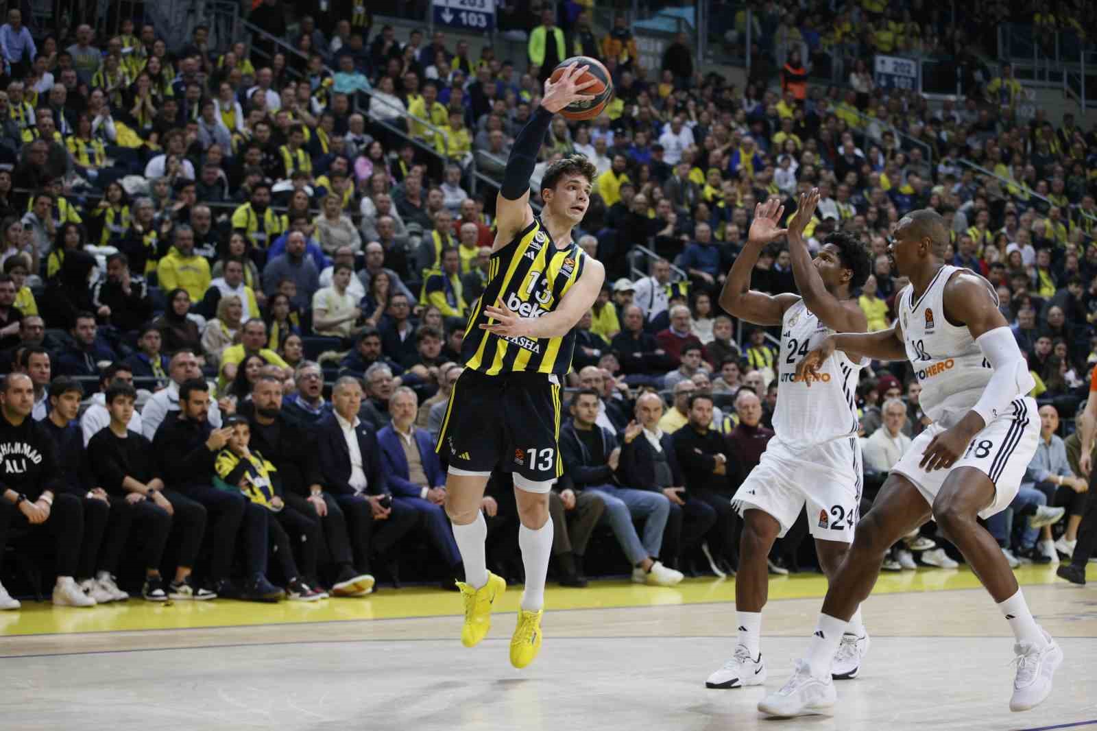 THY Euroleague: Fenerbahçe: 78 - Real Madrid: 67
