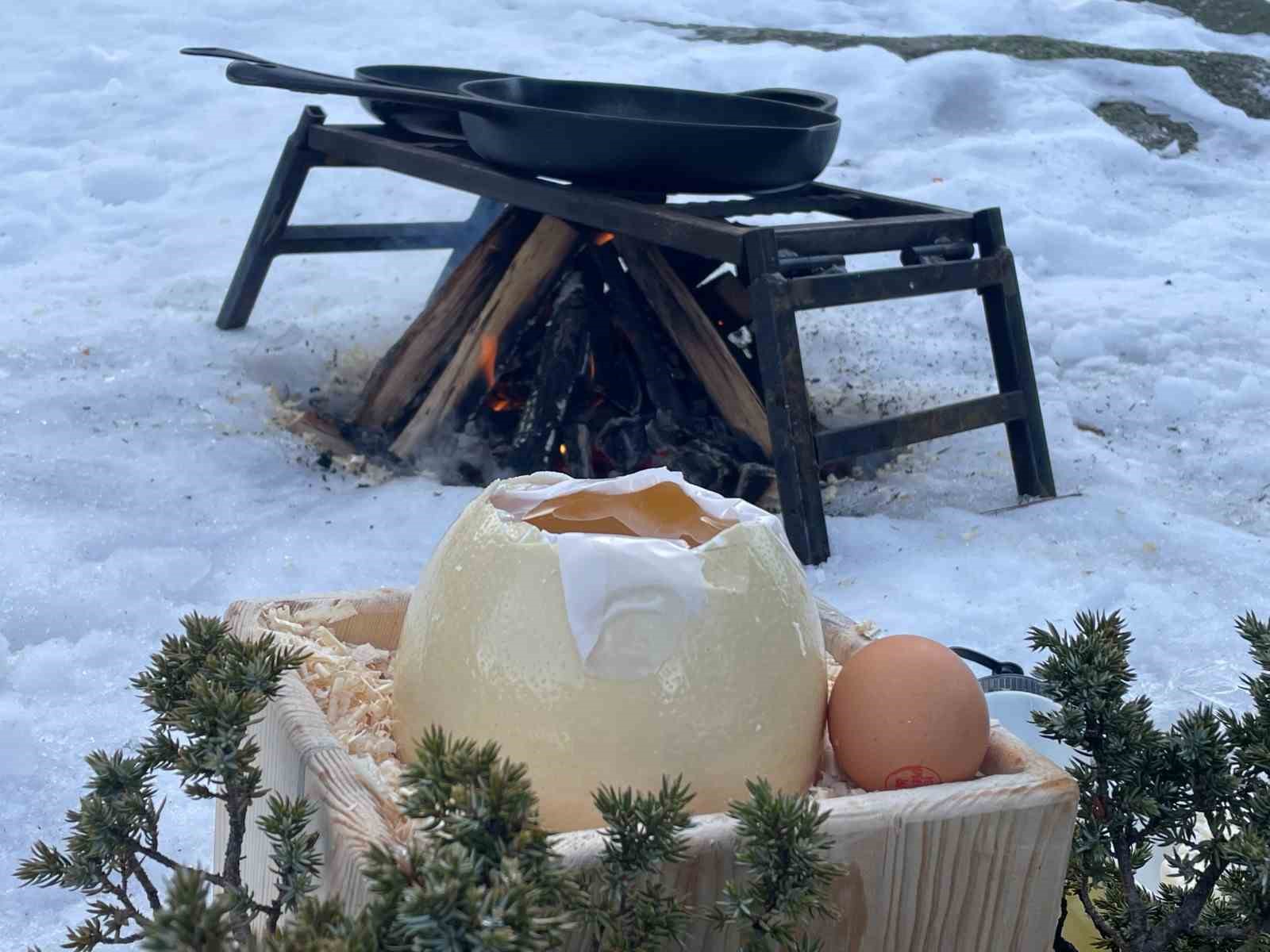 Ağrı Dağı’ndan geldi, Uludağ’da pişti