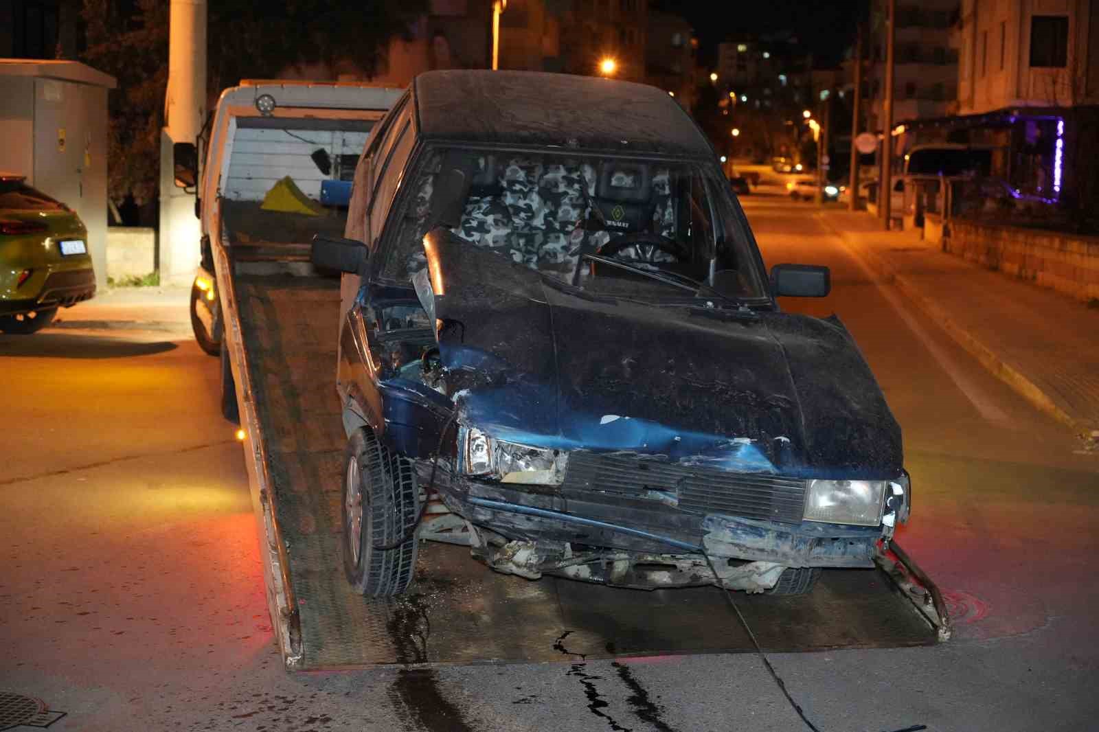 Edirne’de otomobil ile hafif ticari araç çarpıştı: 1 yaralı
