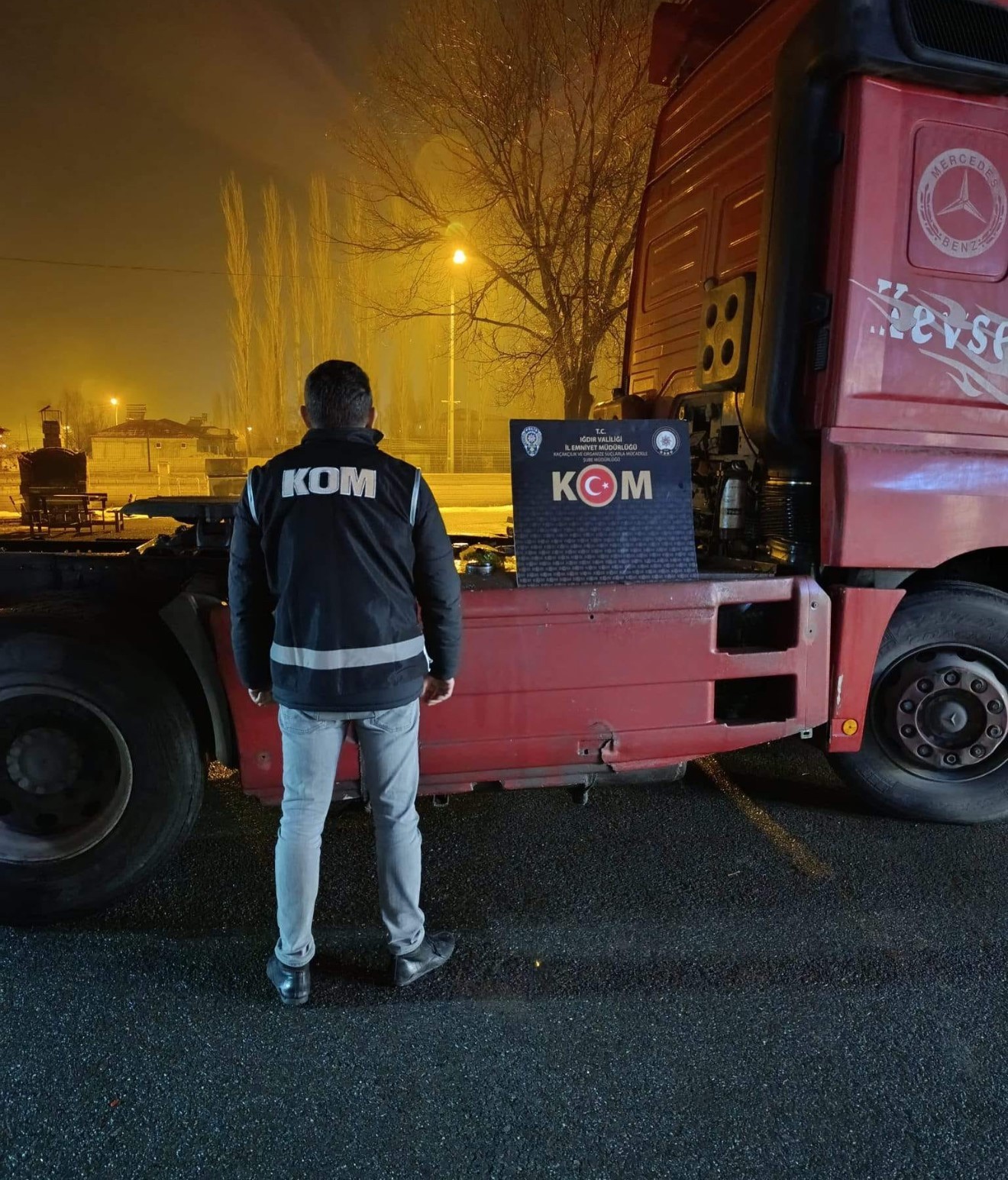 Iğdır’da bin 764 litre gümrük kaçağı akaryakıt ele geçirildi
