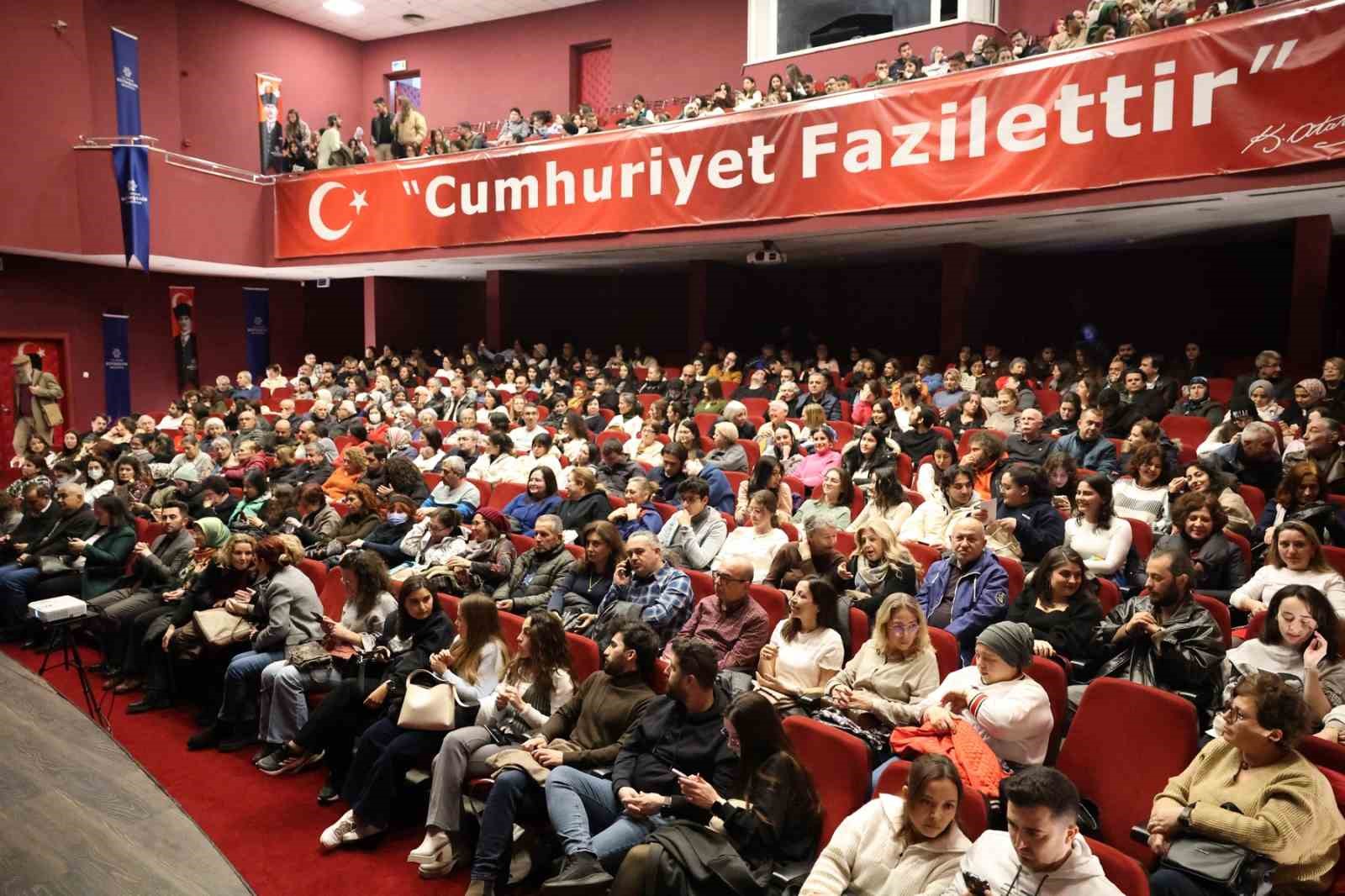 Aydınlılar "Kadın Oyunları Festivali" ile buluştu
