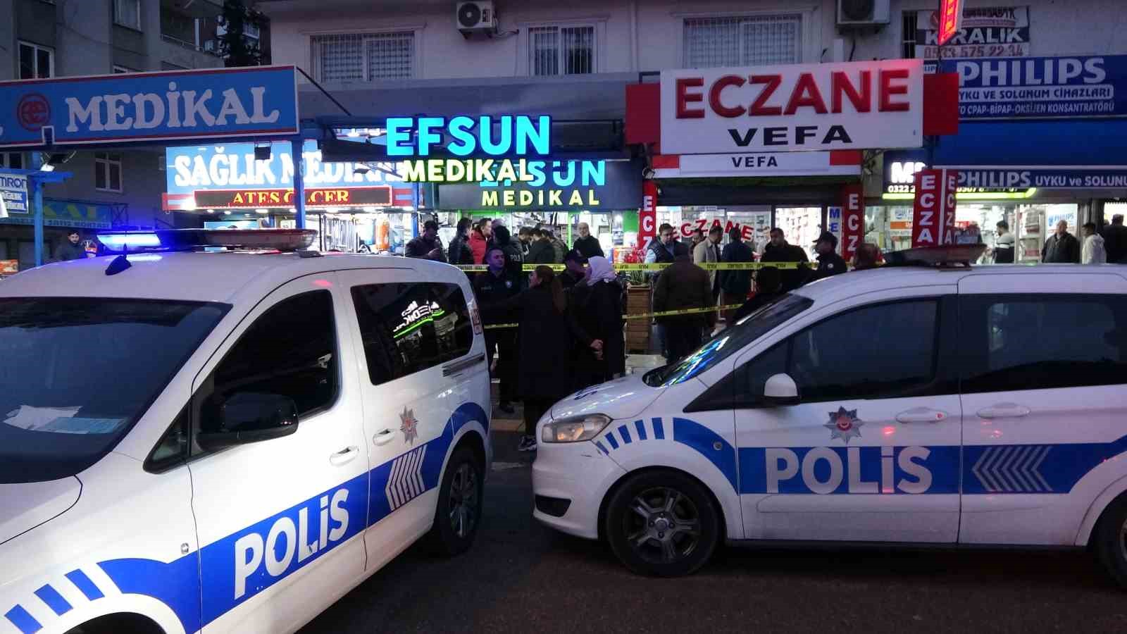 Sevgilisinin taciz edildiği iddiasıyla 3 kişiyi öldürmüş
