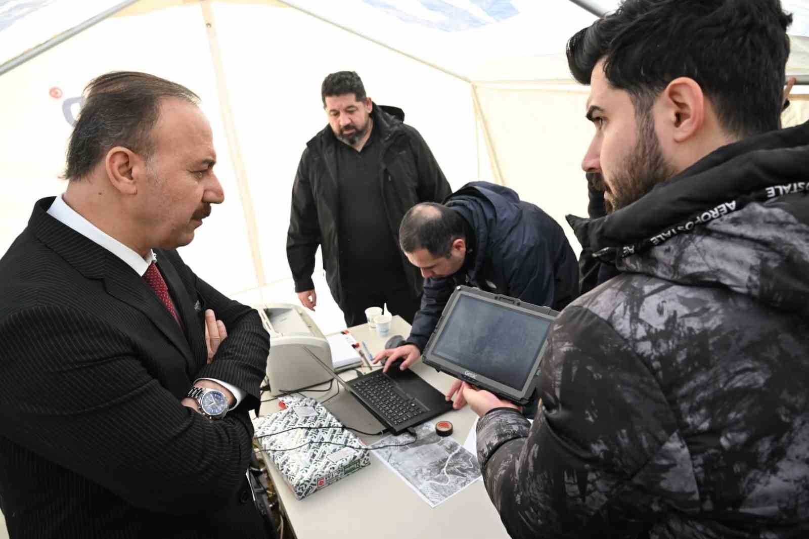 Isparta’da kaybolan çocuk için arama çalışmaları devam ediyor
