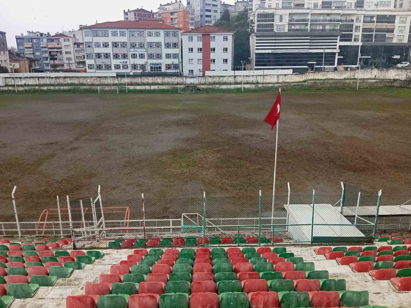 Mudanya’ya yeni stadyum müjdesi
