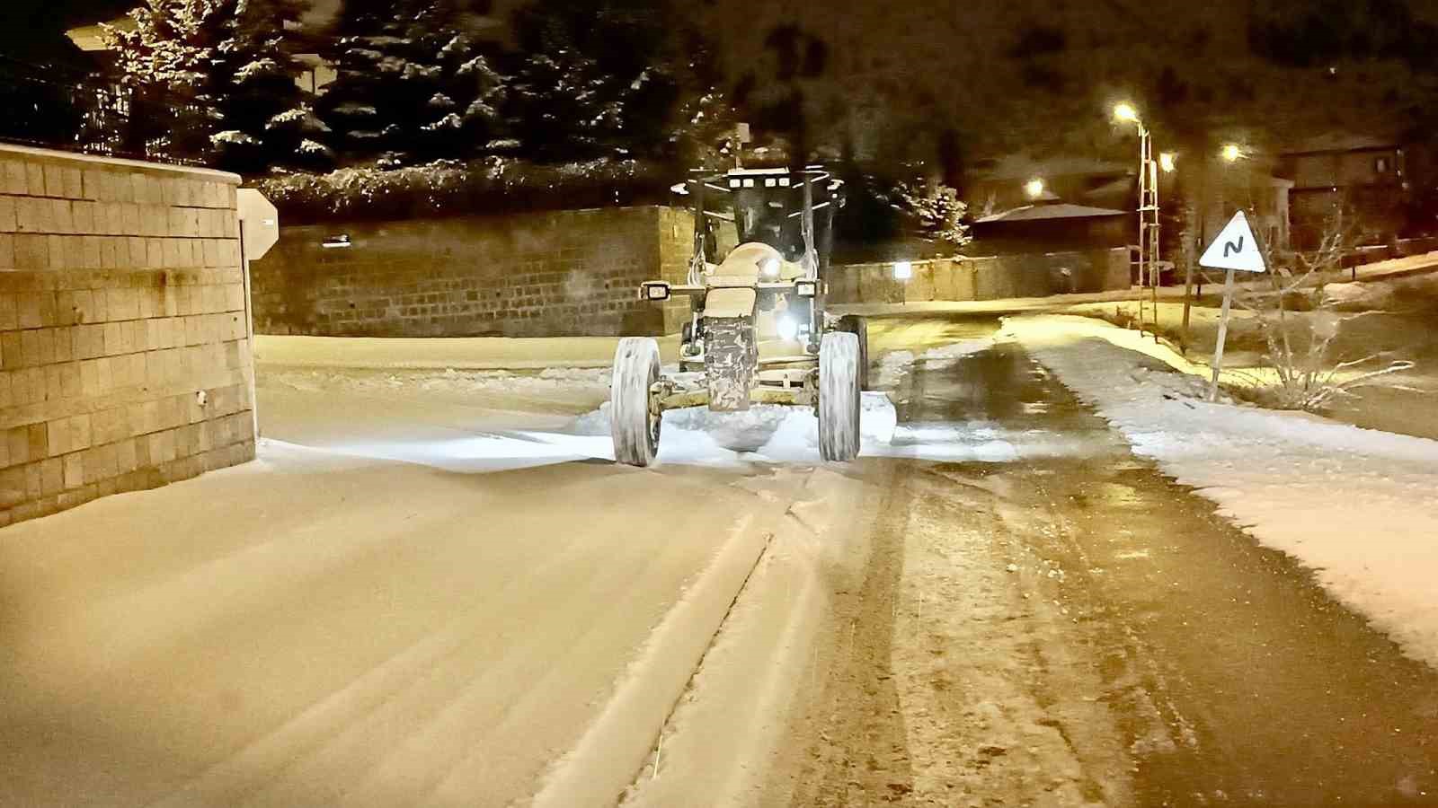 Talas’ta gece gündüz kış çalışması
