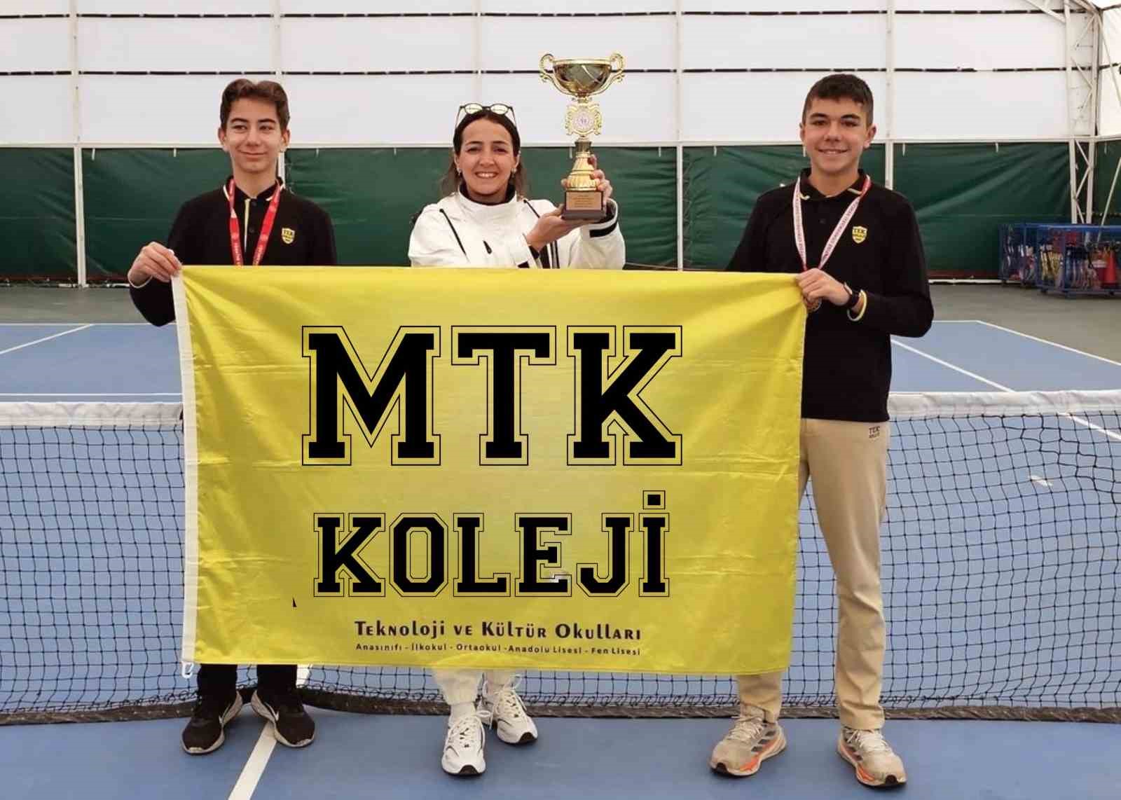 MTK Koleji tenis Muğla şampiyonu
