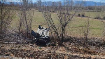 Isparta’da kontrolden çıkan otomobil takla attı: 1 yaralı
