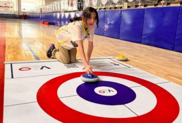 Hakkari’de ilk defa "Floor Curling" müsabakaları yapıldı
