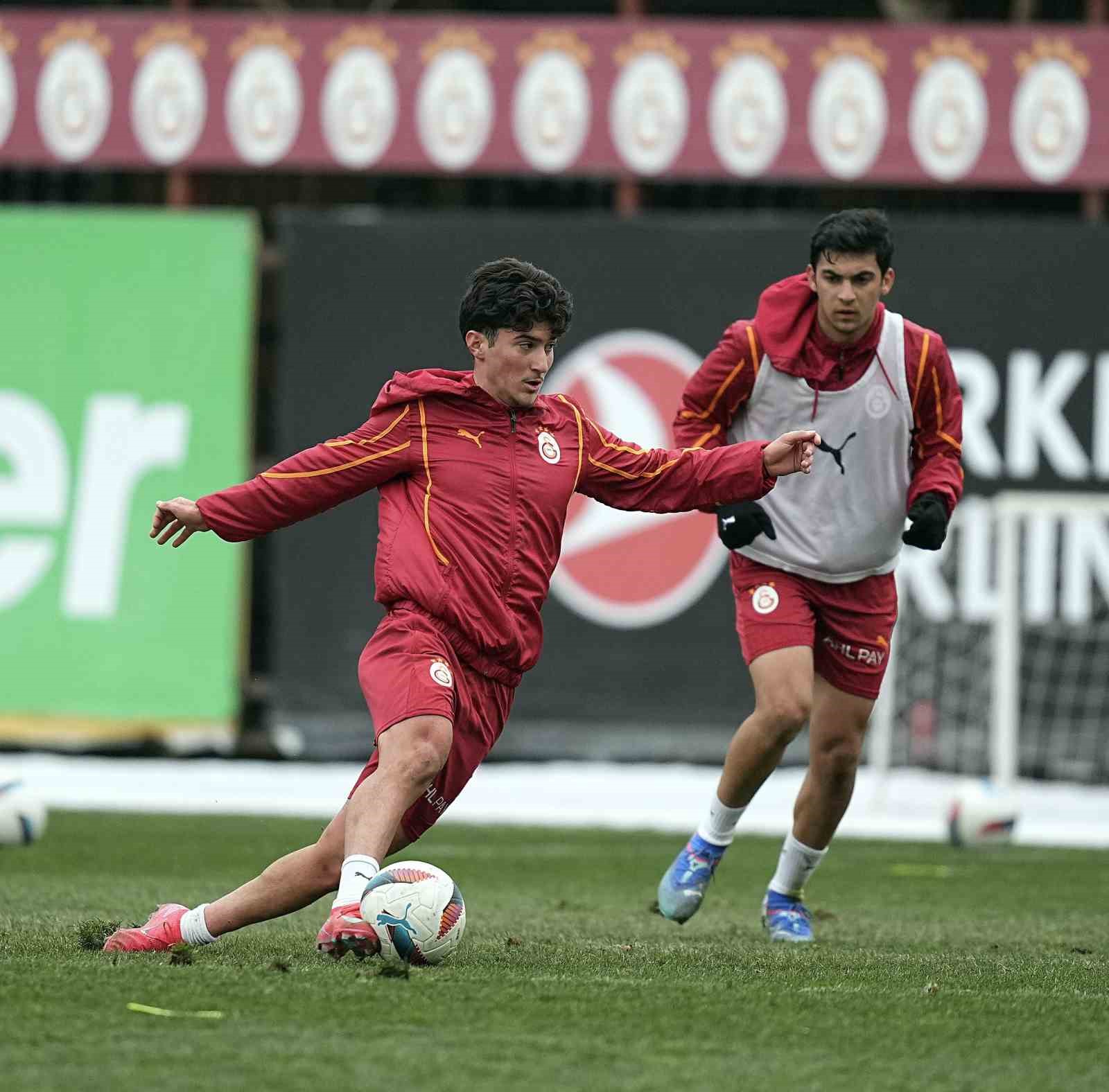 Galatasaray’da, Konyaspor maçı hazırlıkları başladı