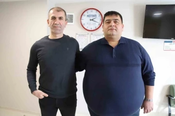 220 kiloyla girdiği mide ameliyatının ardından 15 günde 15 kilo verdi
