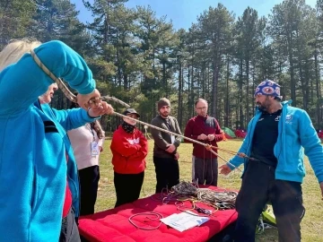 25 UMKE gönüllüsü eğitimlerini tamamladı
