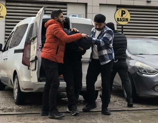 Bursa'da 4 ayrı suçtan aranan şüpheli yakalandı