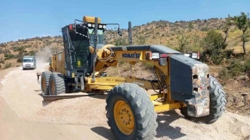 40 yıllık yol özlemlerine Başkan Ergün son verdi
