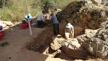 64 bin yıllık atölyeyi, 24 bin yıl boyunca insanlar kullanmış
