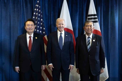 ABD, Japonya ve Güney Kore liderleri APEC Zirvesi’nde bir araya geldi