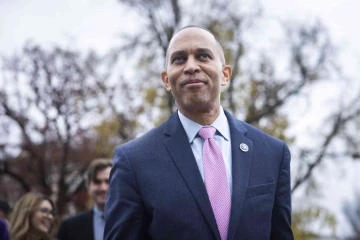 ABD'de ilk! Demokratların siyahi lideri Hakeem Jeffries