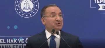 Adalet Bakanı Bozdağ: &quot;Bugün Doğu Akdeniz adeta büyük bir göçmen mezarlığına dönmüş durumdadır&quot;