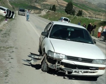 Adıyaman’da 3 araç çarpıştı: 3 yaralı
