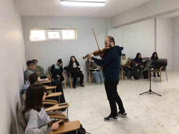 Adıyaman’da konservatuar eğitimleri devam ediyor
