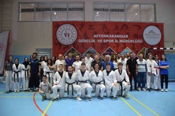 Afyonkarahisar’da taekwondo il seçmeleri yapıldı
