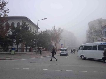 Afyonkarahisar güne sisli havayla başladı
