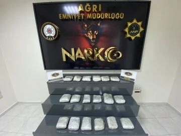 Ağrı’da 6 kilo 210 gram skunk ele geçirildi
