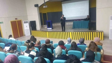 Ağrı’da aday öğretmenlere &quot;Uyum Eğitimi&quot; semineri
