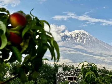 Ağrı Dağı ihtişamıyla göz kamaştırıyor
