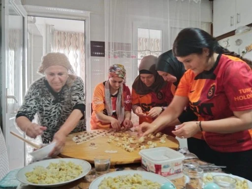 Ahıska Türkleri ’Hınkal’ kültürünü Honaz’da yaşatıyor