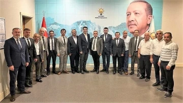 AK Parti’de istifa eden 8 ilçe başkanının yerine atamalar yapıldı
