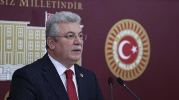 AK Parti Grup Başkanvekili Akbaşoğlu: İsveç hükümeti bütün insanlıktan özür dilemeli