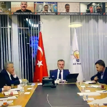 AK Parti İl Başkanı Yıldırım, Genel Başkan Yardımcısı Kandemir ile görüştü
