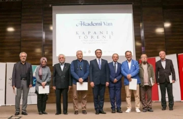 ‘Akademi Van’ projesinde 8 ayda 400 öğrenciye eğitim verildi
