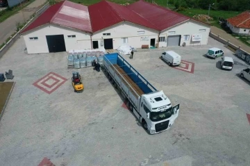 Akdağmadeni’nden deprem bölgesine yardımlar sürüyor
