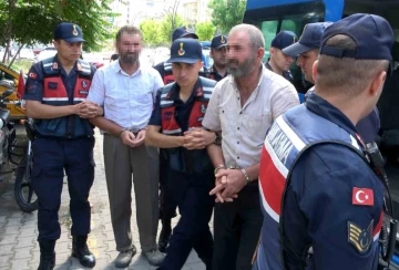 Aksaray’da 2 kişiyi öldürmekten 20 yıldır aranan 2 kardeş JASAT operasyonuyla yakalandı
