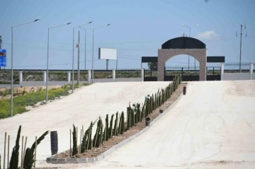 Aksaray’da yeni şehir mezarlığı ve külliyede ağaçlandırma çalışması
