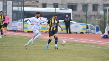 Aksaray Gençlikspor 1 puanla bitirdi
