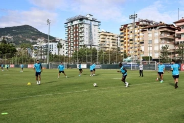 Alanyaspor, Beşiktaş maçı hazırlıklarını tamamladı
